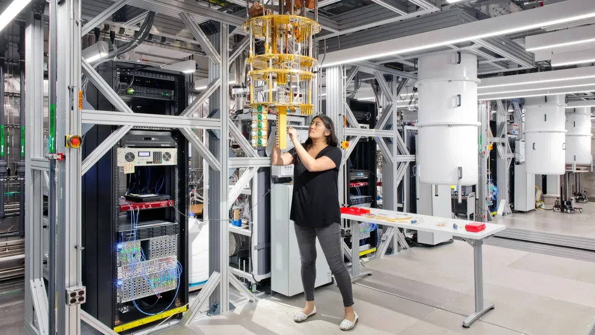 Computador quântico da IBM conclui em segundos cálculo que levaria 110 anos em PC comum