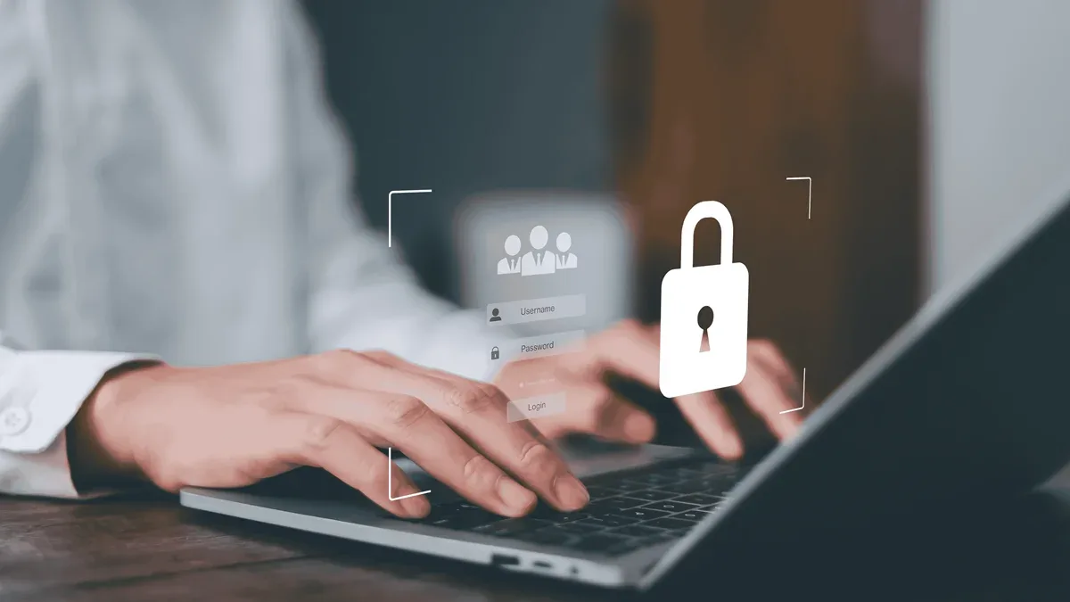 Servidores de dados corporativos iluminados por luzes em ambiente de segurança digital